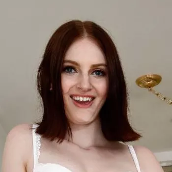 色情明星 Maya Kendrick