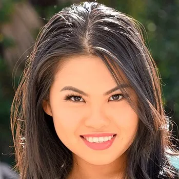 قناة Cindy Starfall