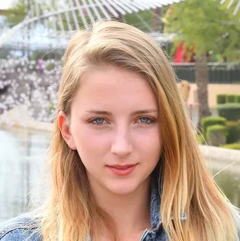 色情明星 Macy Meadows